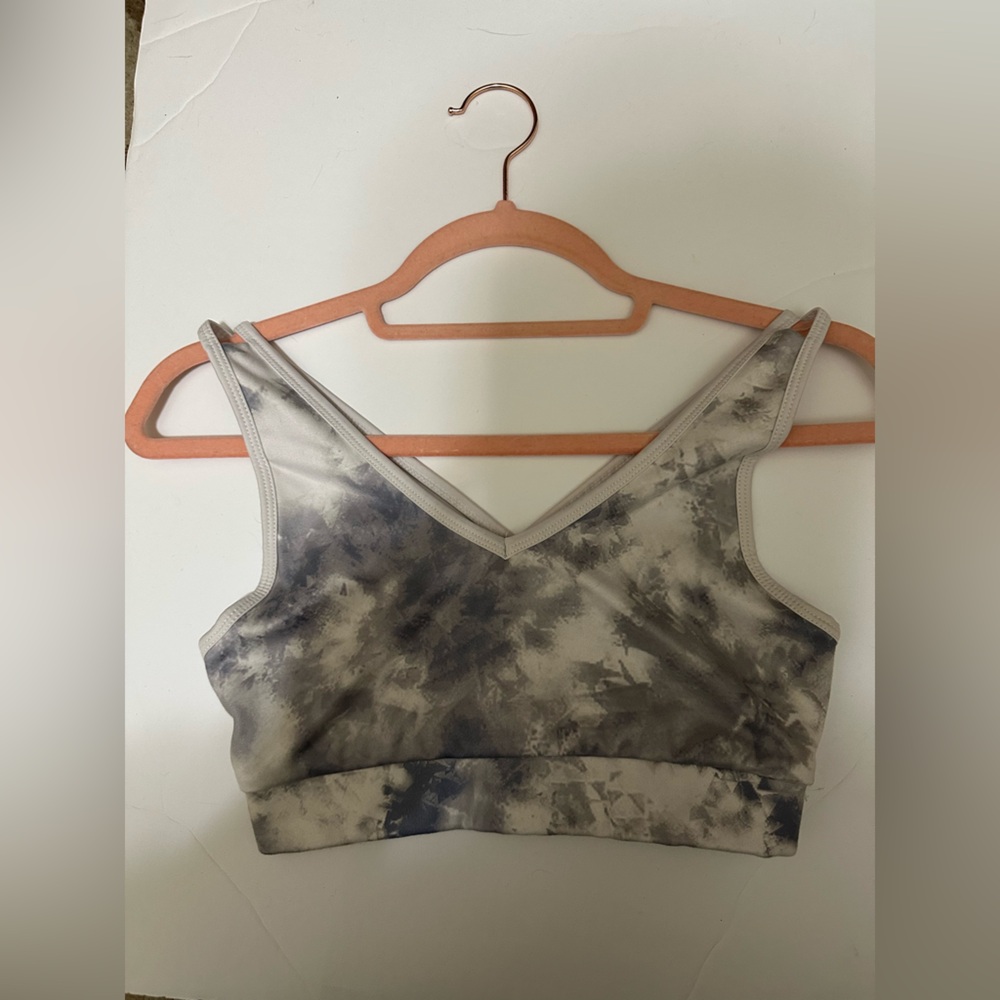 Gray and Black Tie-Dye Sports Bra